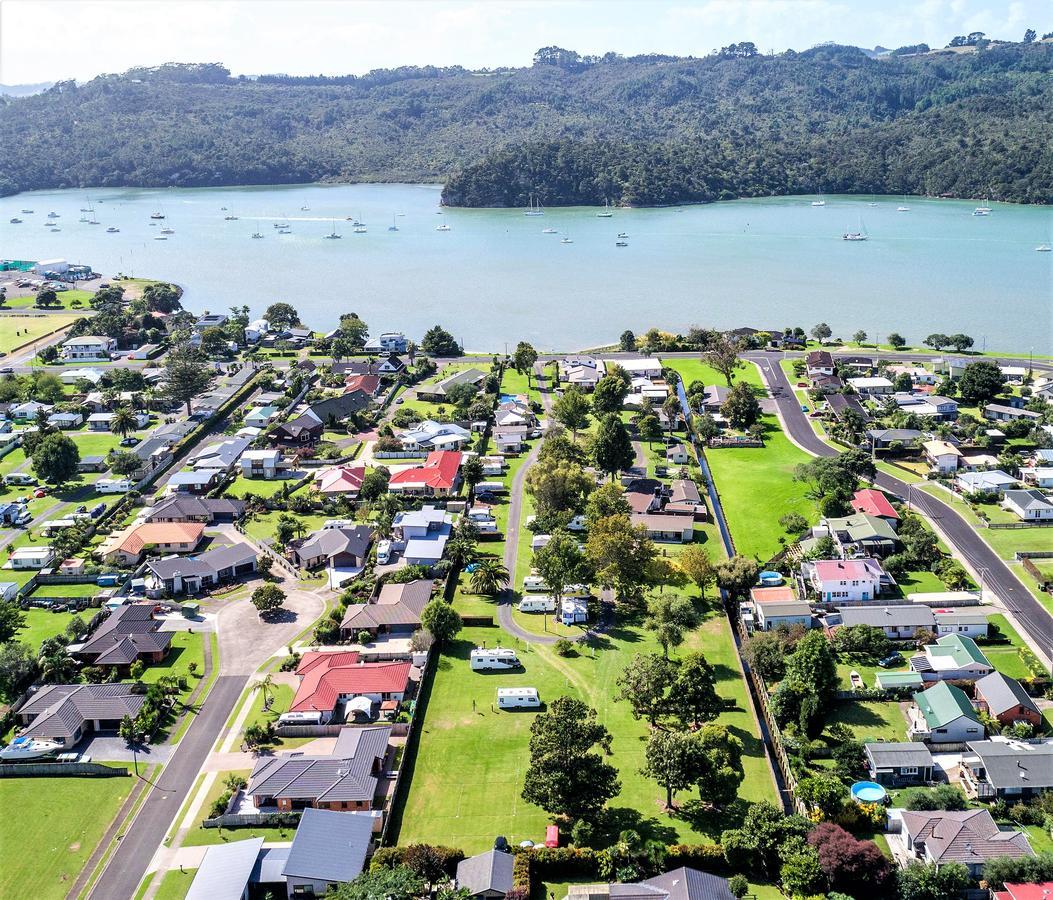 Harbourside Holiday Park Whitianga Exterior photo
